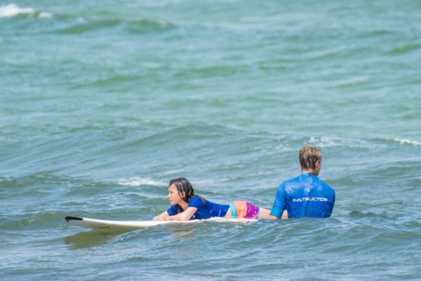Surfkurs in Alcudia für Kinder