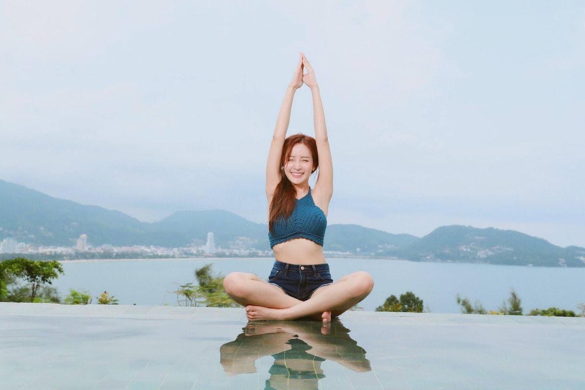 water-yoga