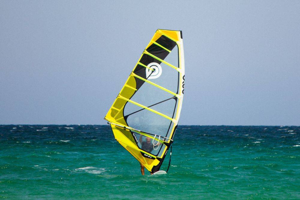 la historia del windsurf