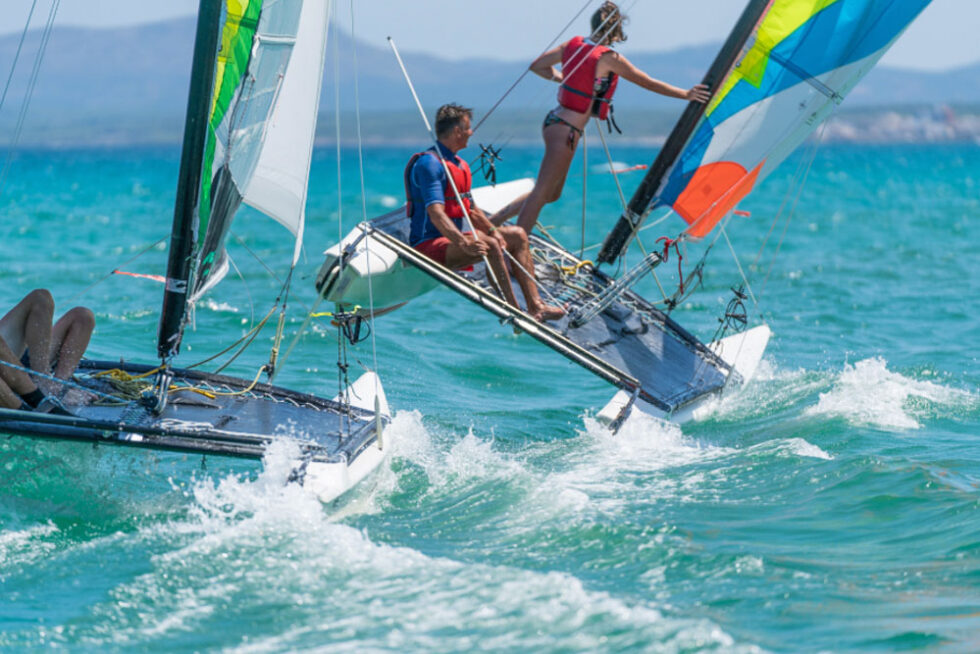 catamaran sailing courses